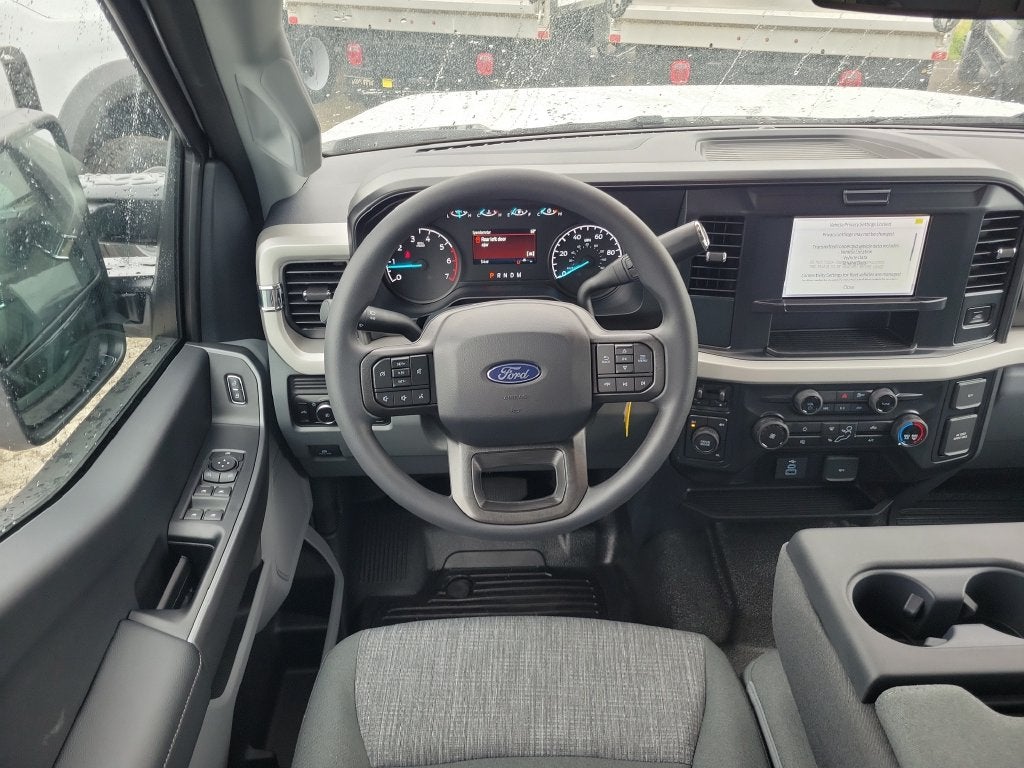 2027 Ford F-250SD XLT