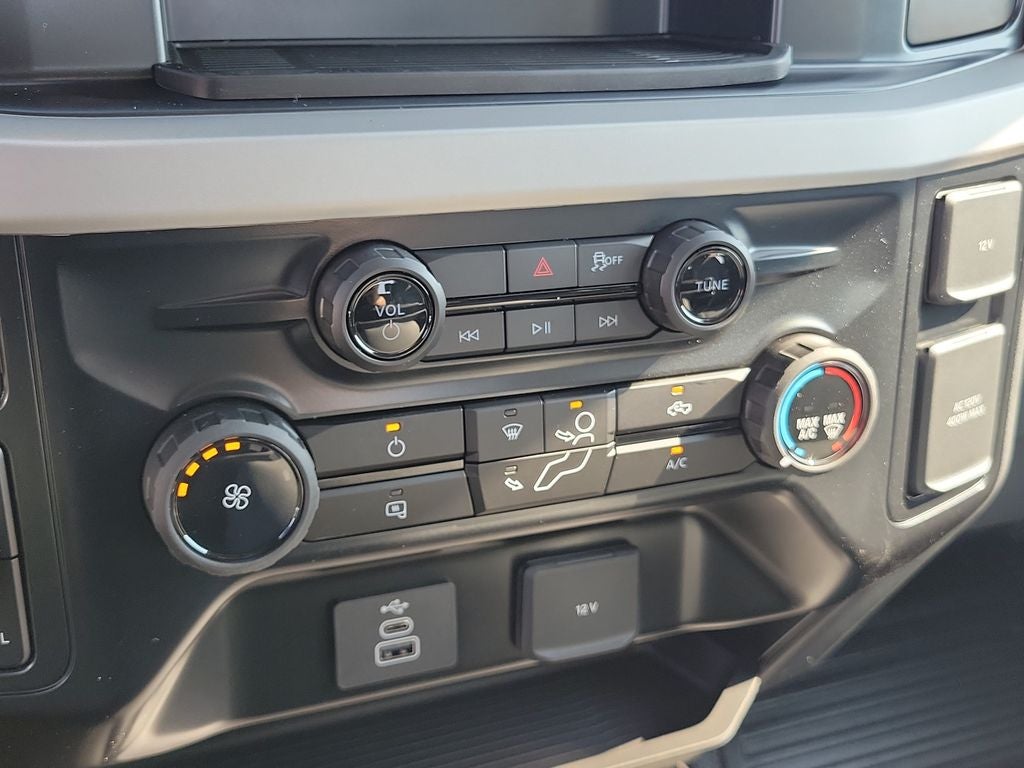 2027 Ford F-250SD XL