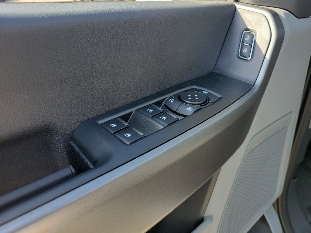 2027 Ford F-250SD XLT