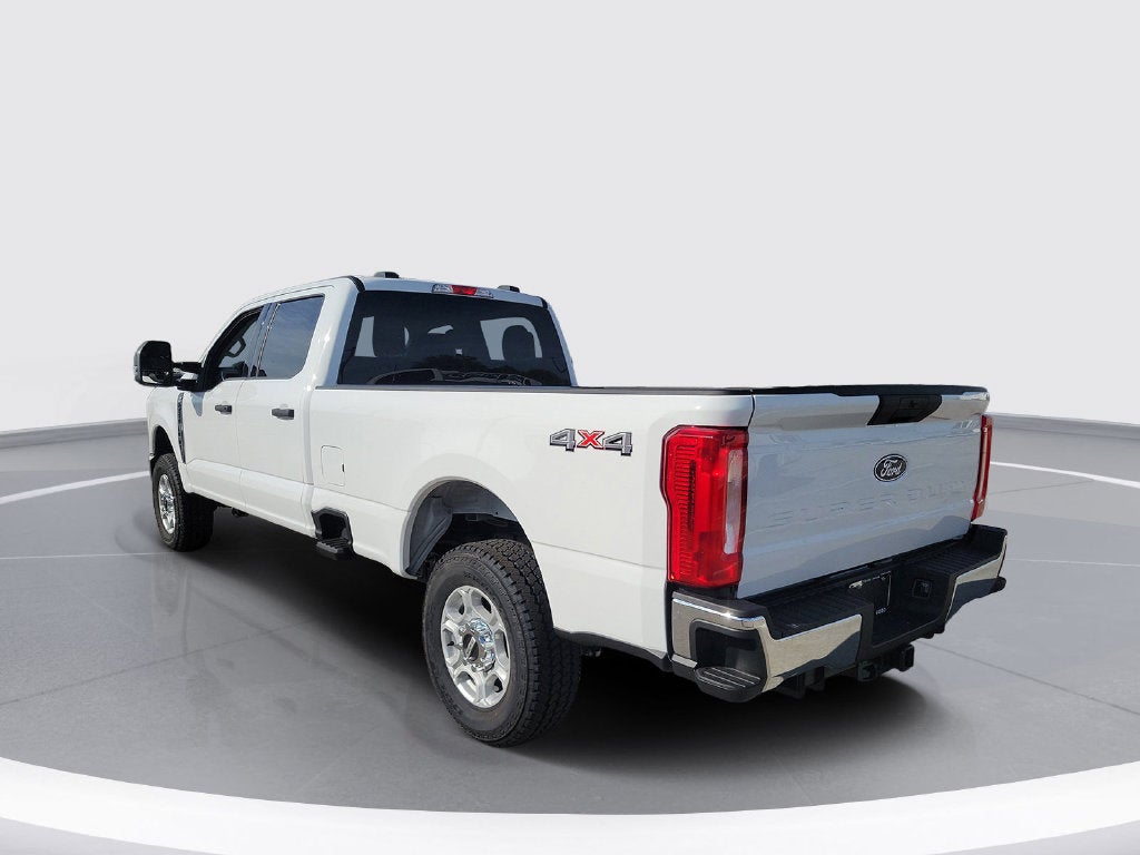 2027 Ford F-250SD XLT