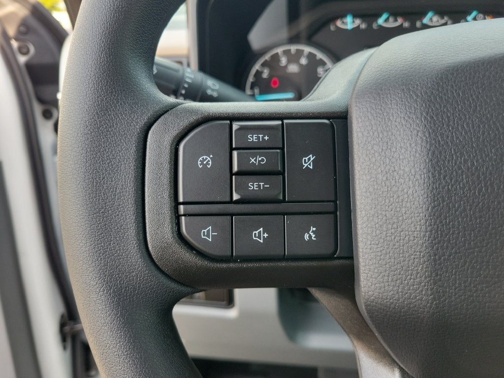 2027 Ford F-250SD XLT