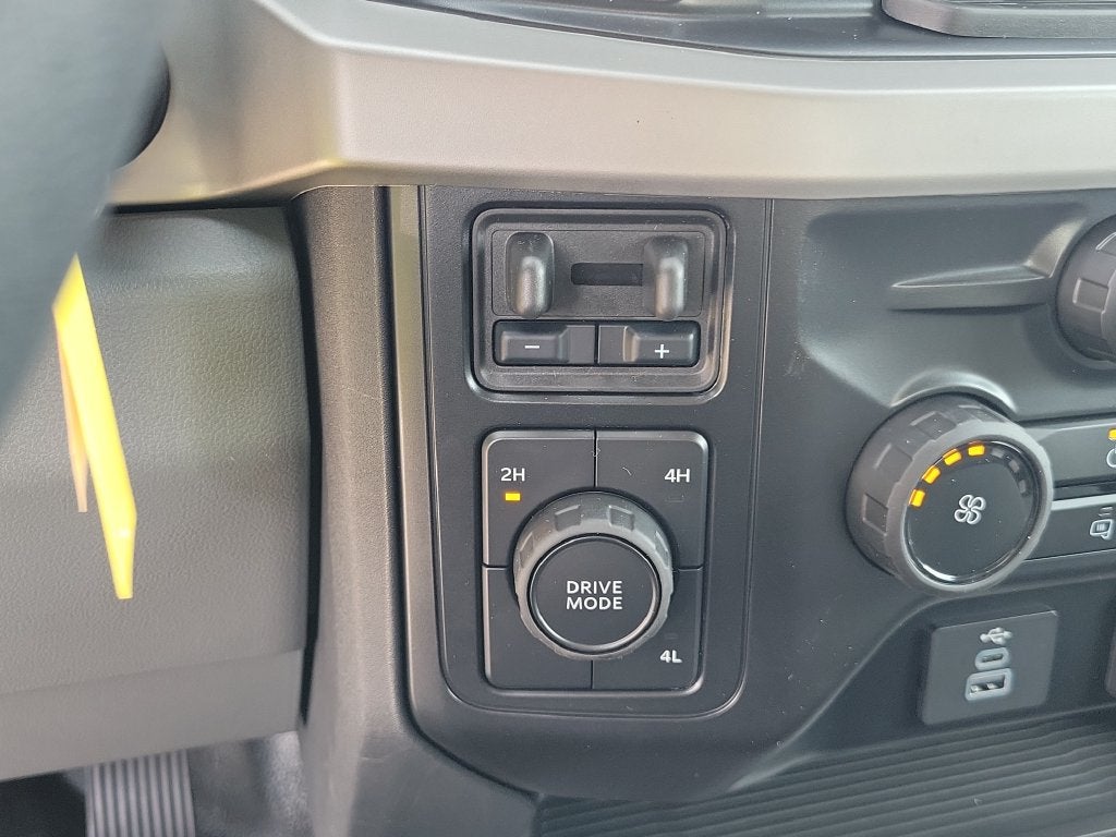 2027 Ford F-250SD XLT