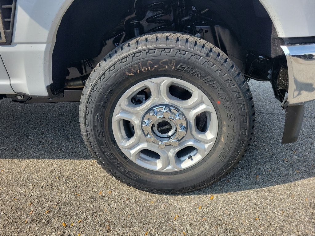 2027 Ford F-250SD XLT