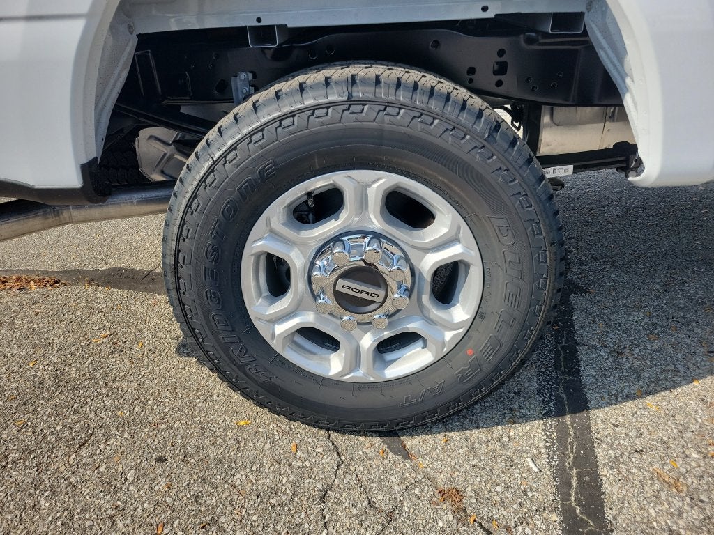 2027 Ford F-250SD XLT
