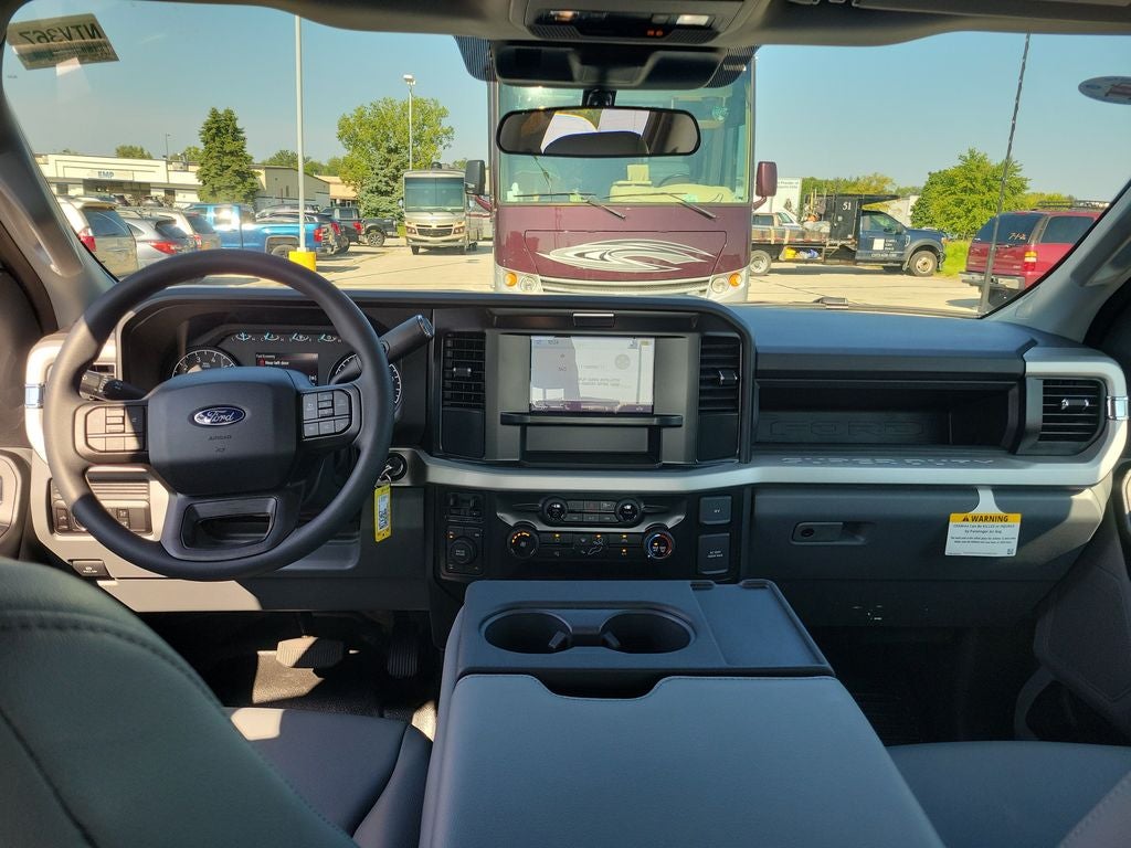2027 Ford F-250SD XL