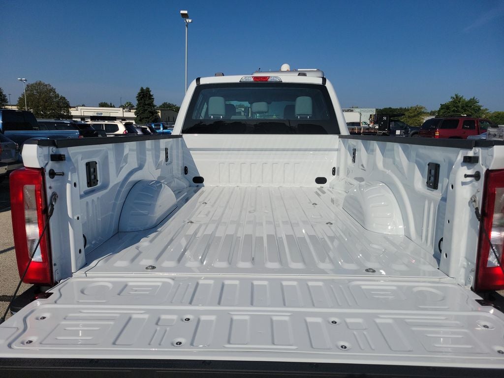 2027 Ford F-250SD XL
