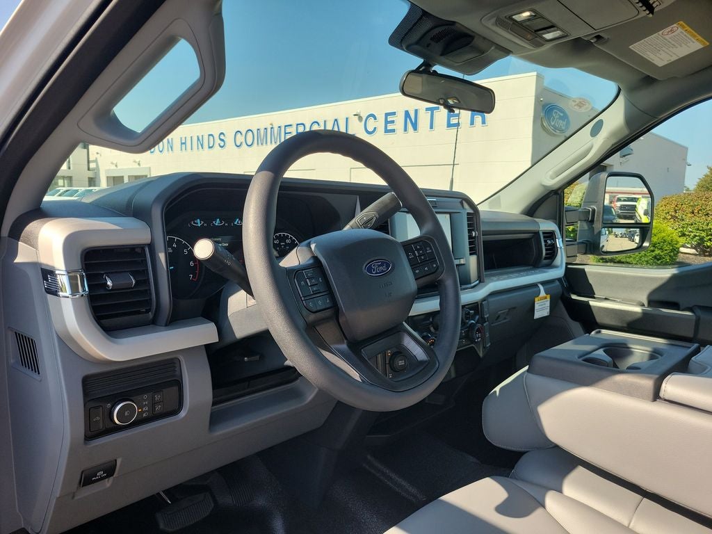 2027 Ford F-250SD XL