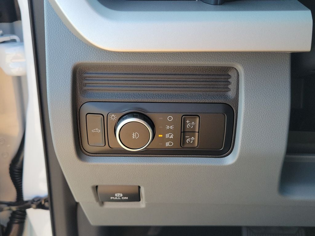 2027 Ford F-250SD XL