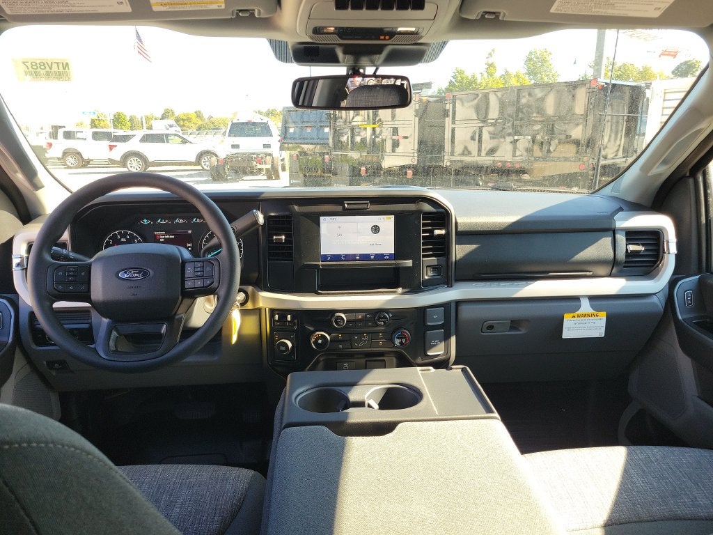 2027 Ford F-250SD XLT