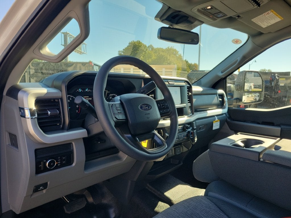 2027 Ford F-250SD XLT