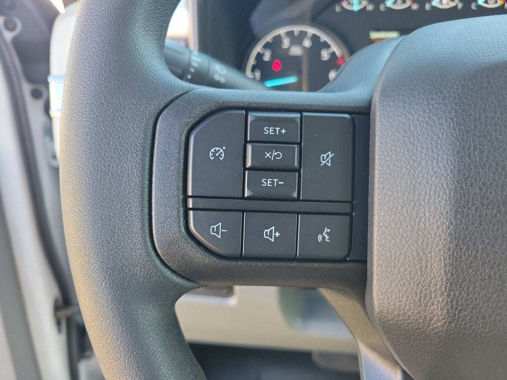 2027 Ford F-250SD XLT