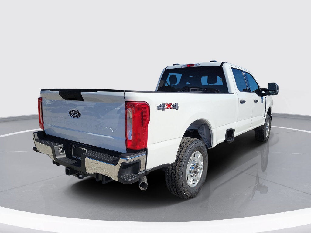 2027 Ford F-250SD XLT