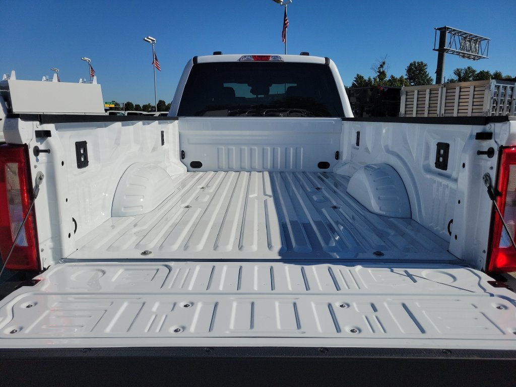 2027 Ford F-250SD XLT