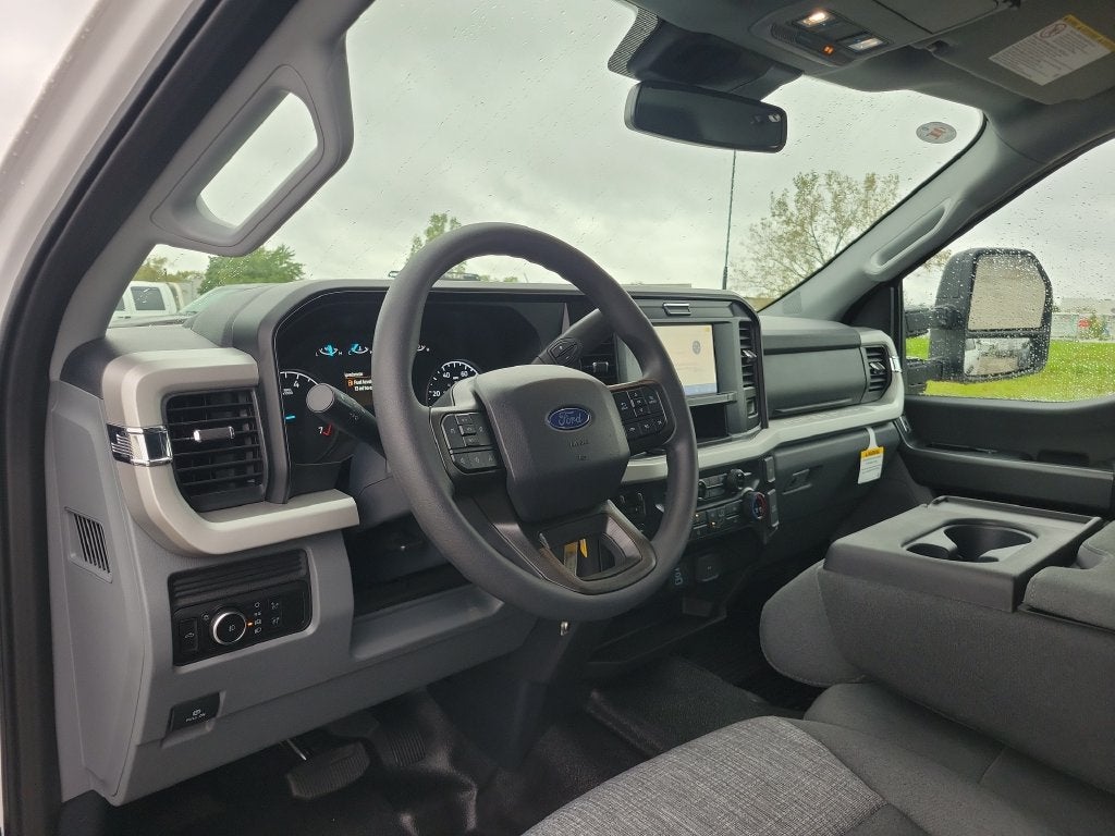 2027 Ford F-250SD XLT