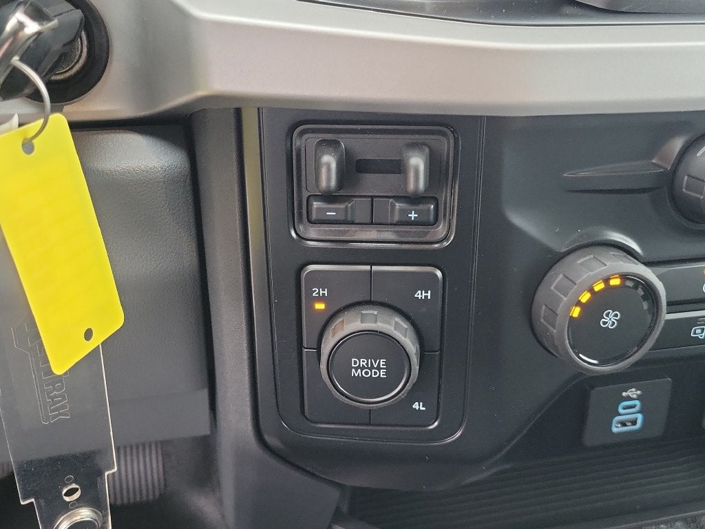 2027 Ford F-250SD XLT