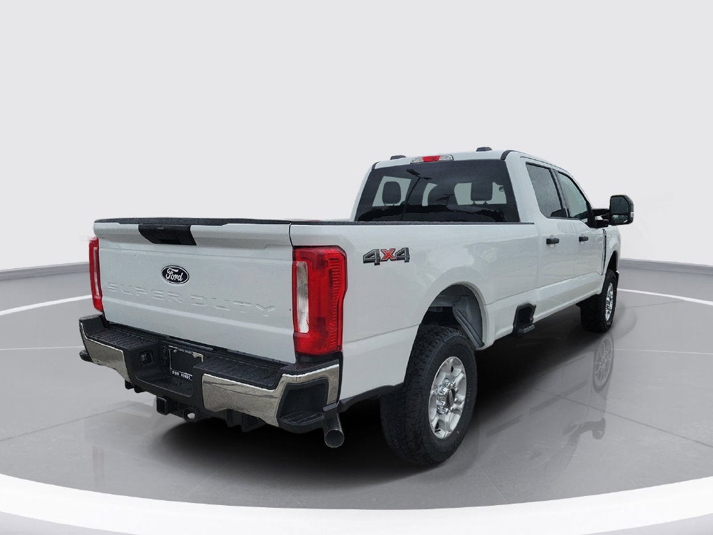 2027 Ford F-250SD XLT