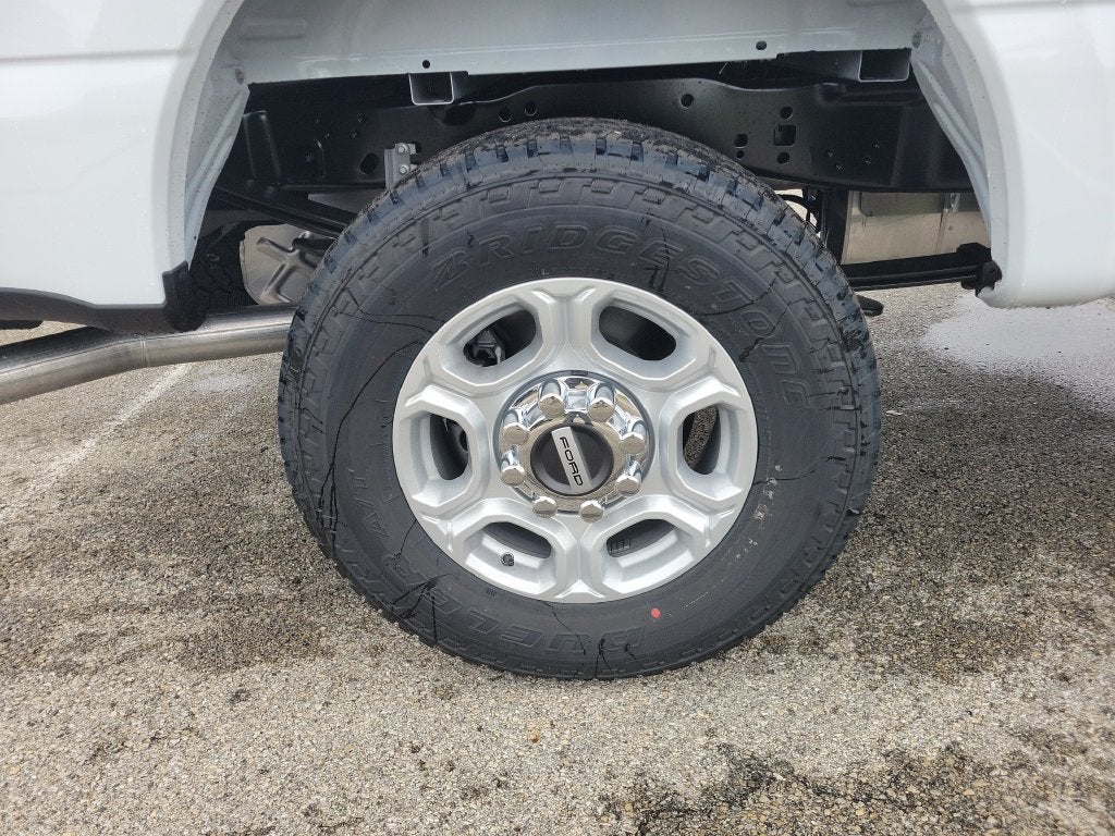 2027 Ford F-250SD XLT