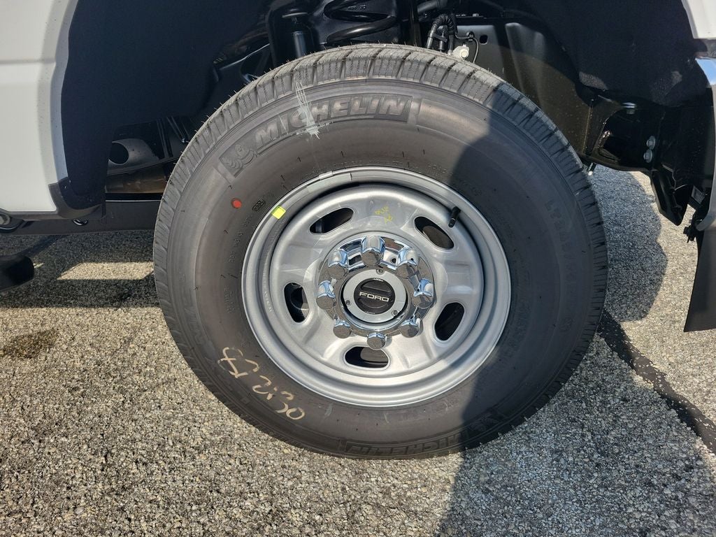 2027 Ford F-250SD XL