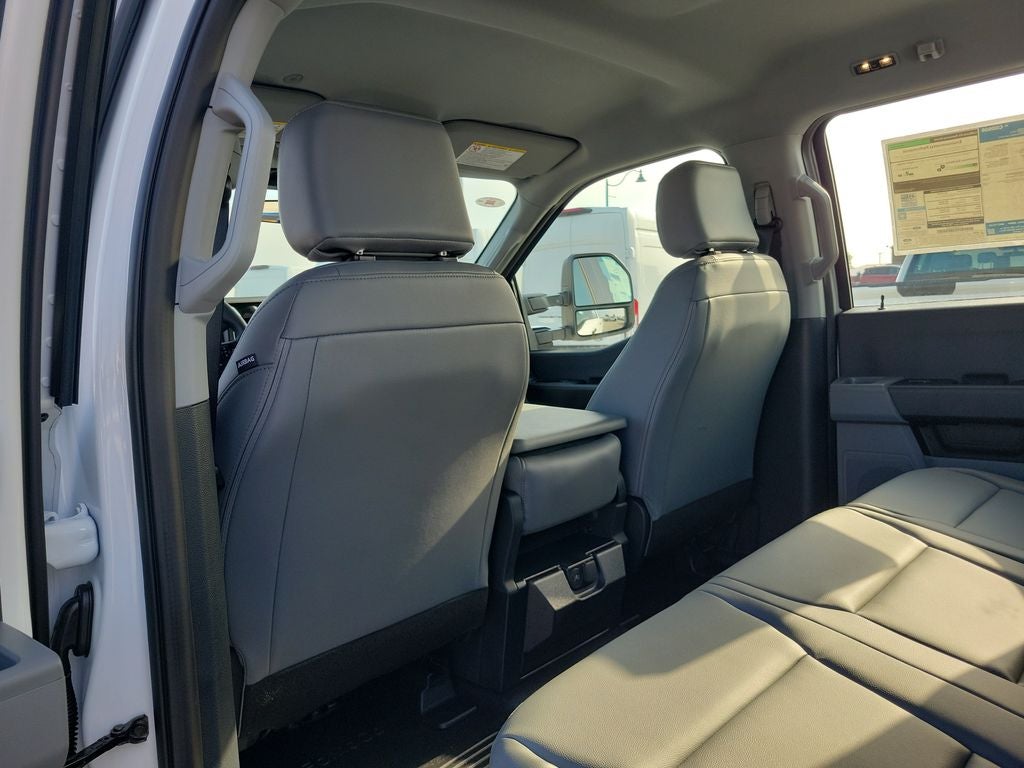 2027 Ford F-250SD XL