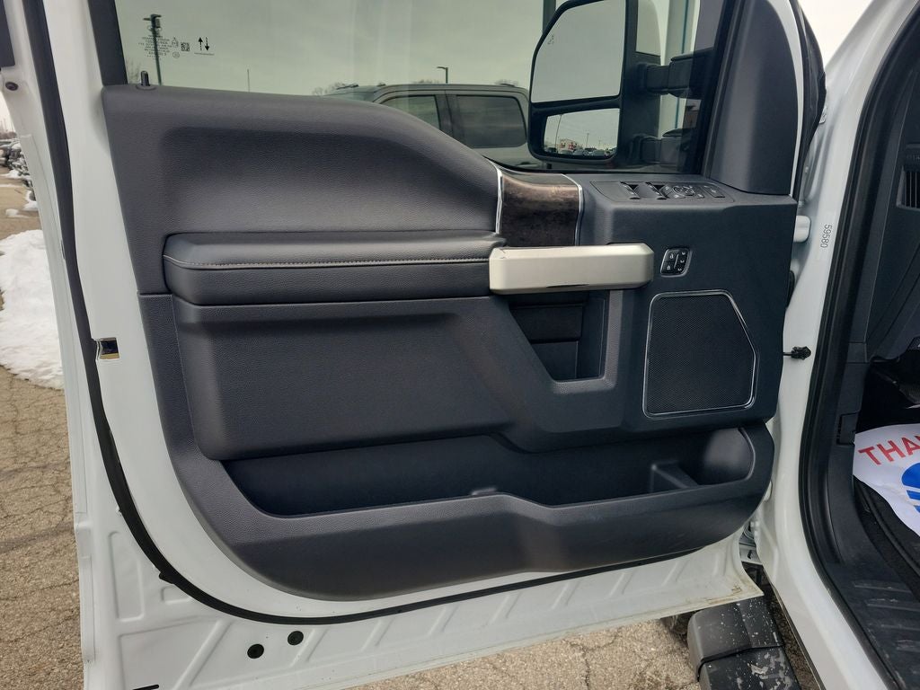 2022 Ford F-250SD Lariat