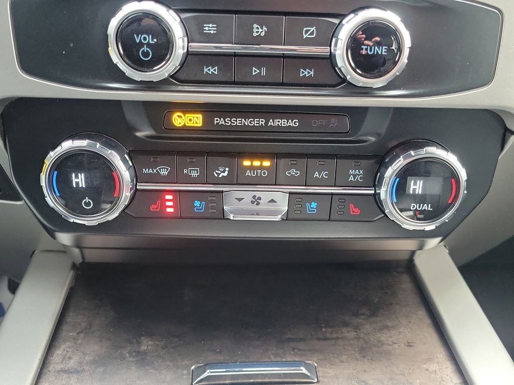 2022 Ford F-250SD Lariat