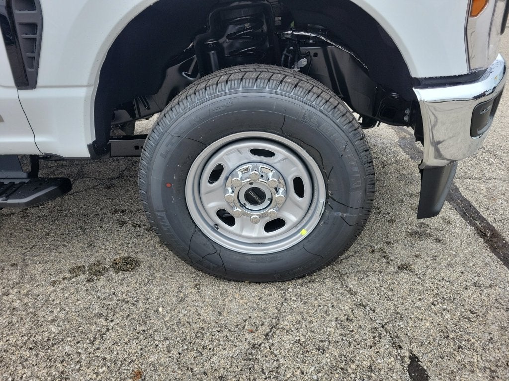 2027 Ford F-250SD XL
