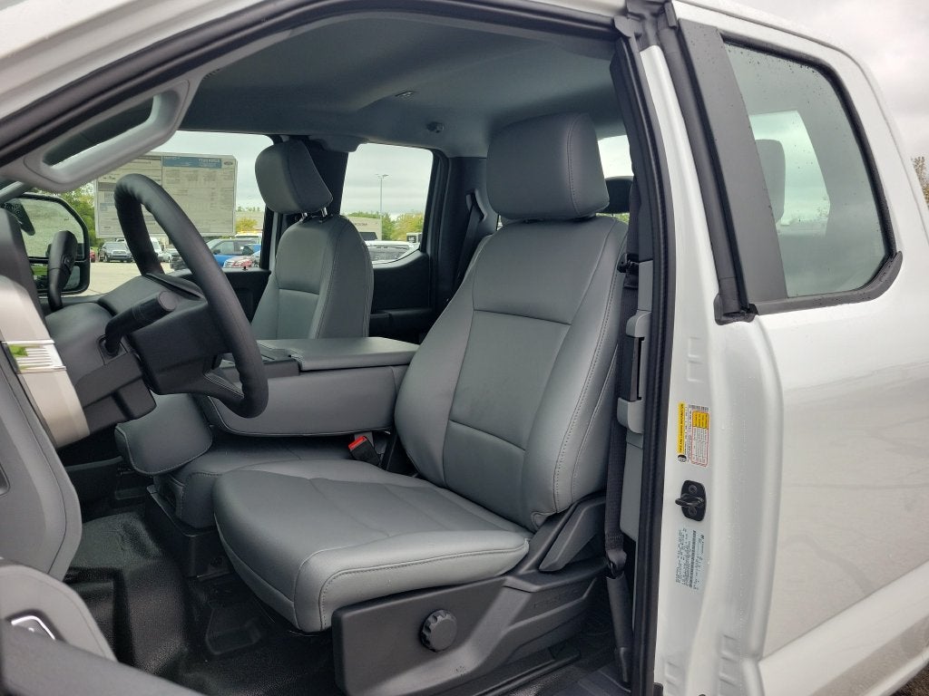 2027 Ford F-250SD XL