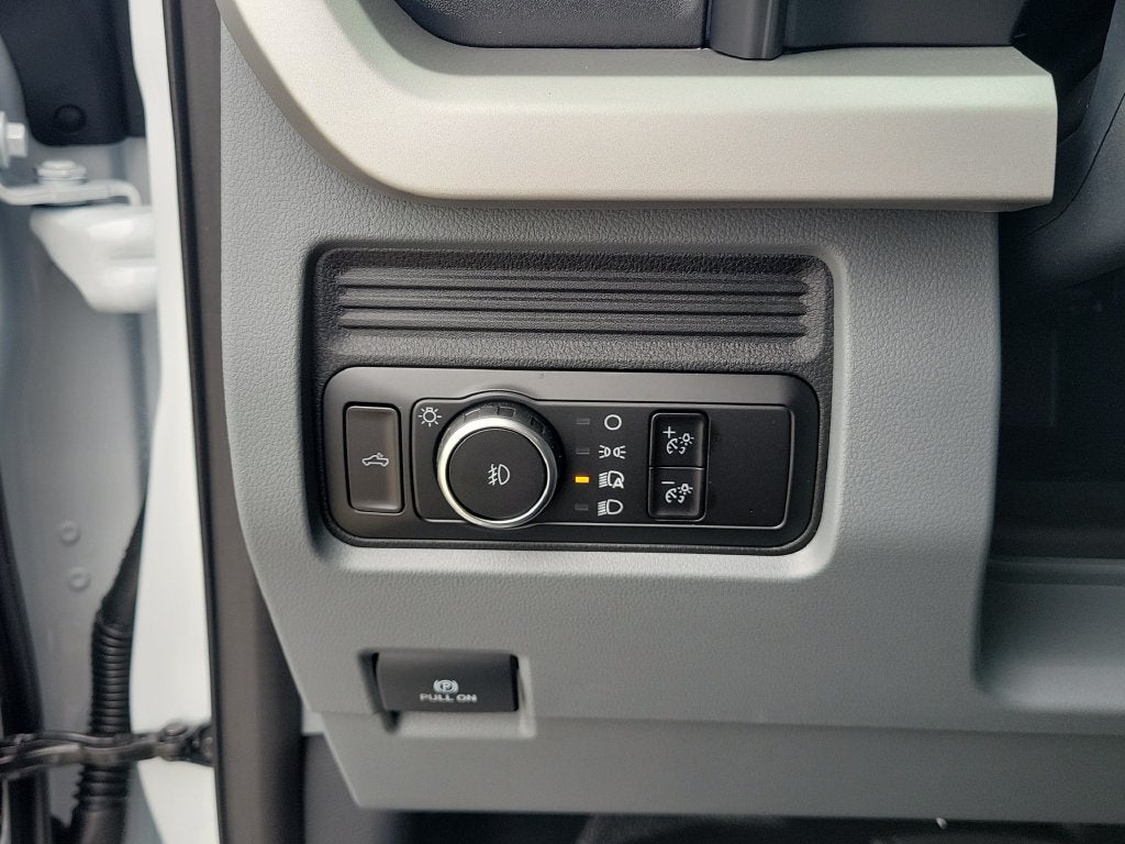 2027 Ford F-250SD XL
