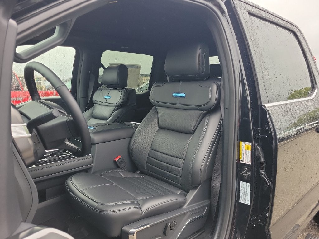 2027 Ford F-250SD Platinum