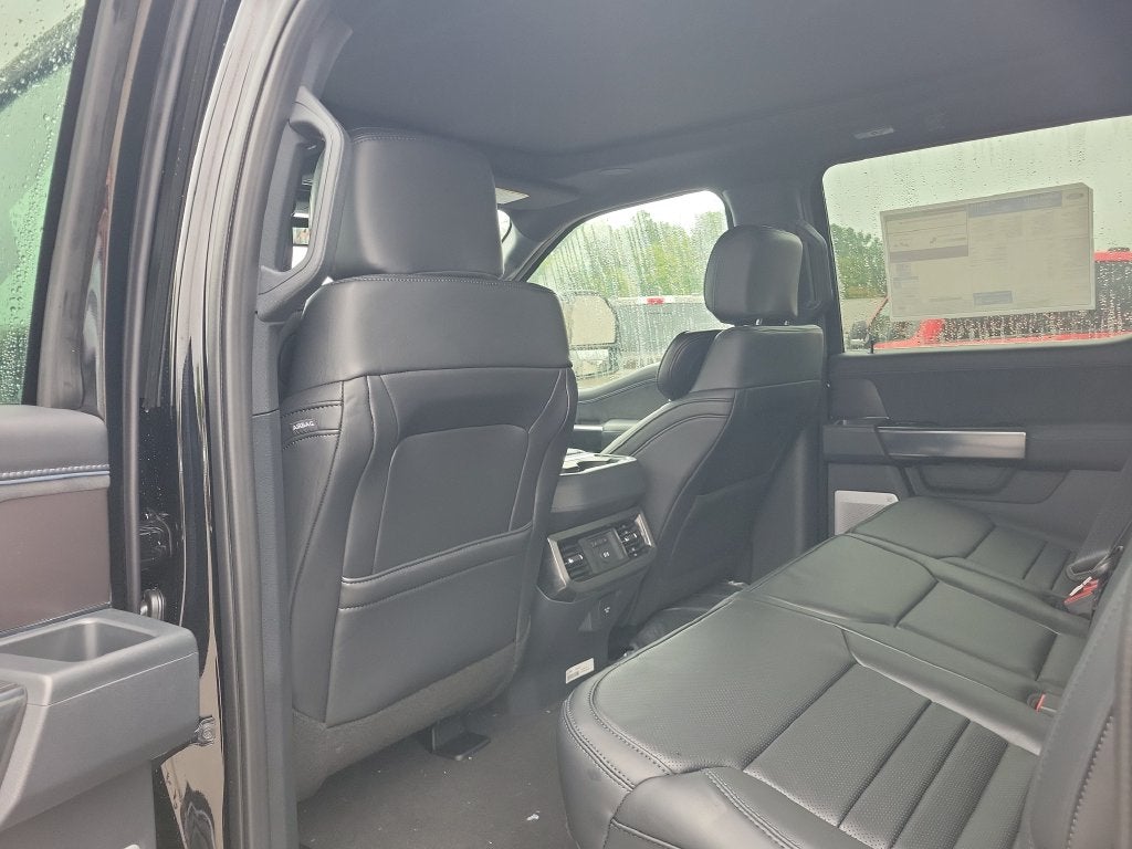 2027 Ford F-250SD Platinum
