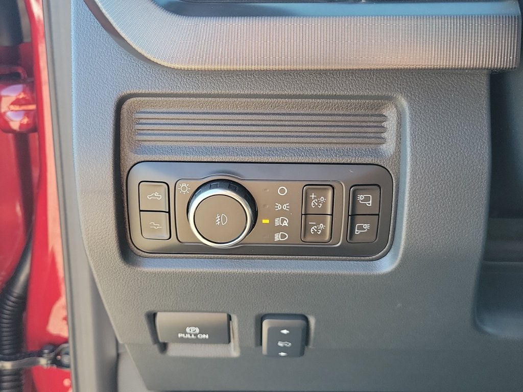 2027 Ford F-250SD Platinum