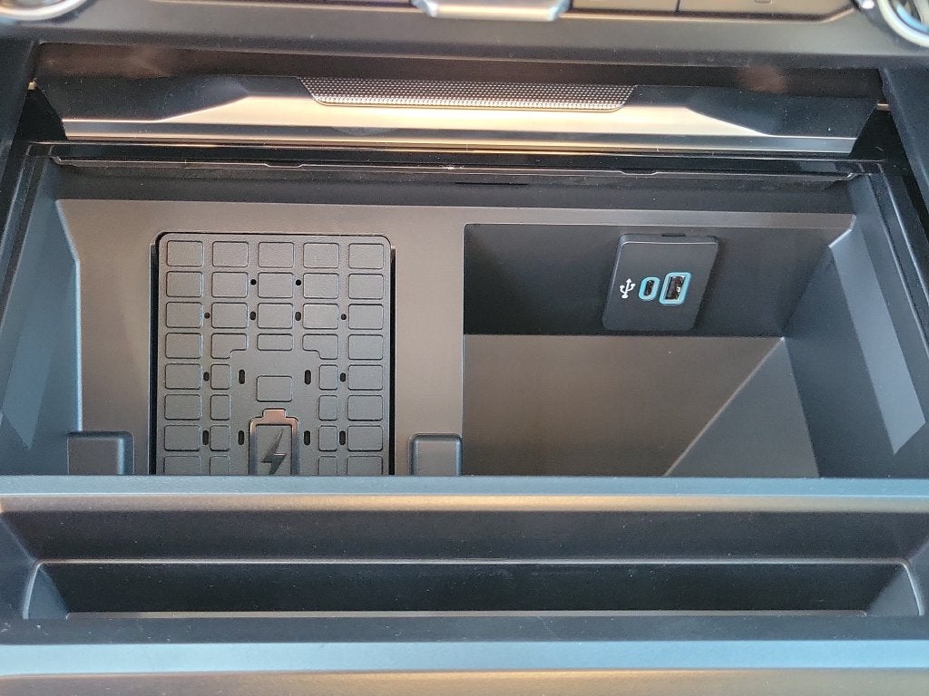 2027 Ford F-250SD Platinum