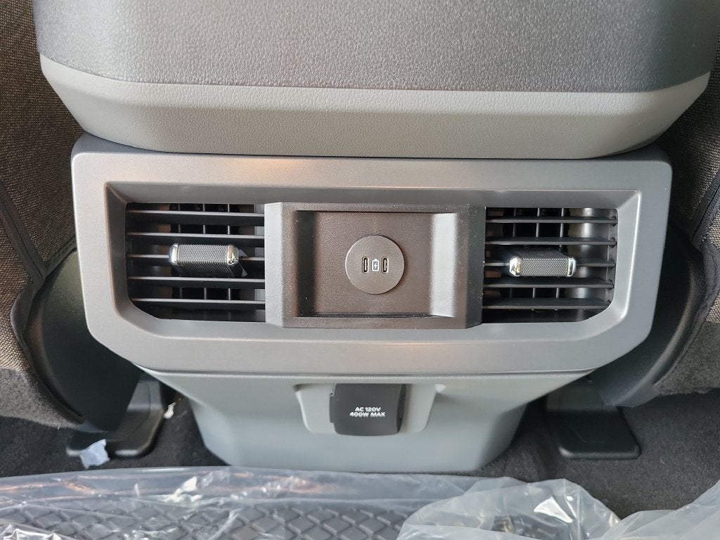 2027 Ford F-250SD XLT