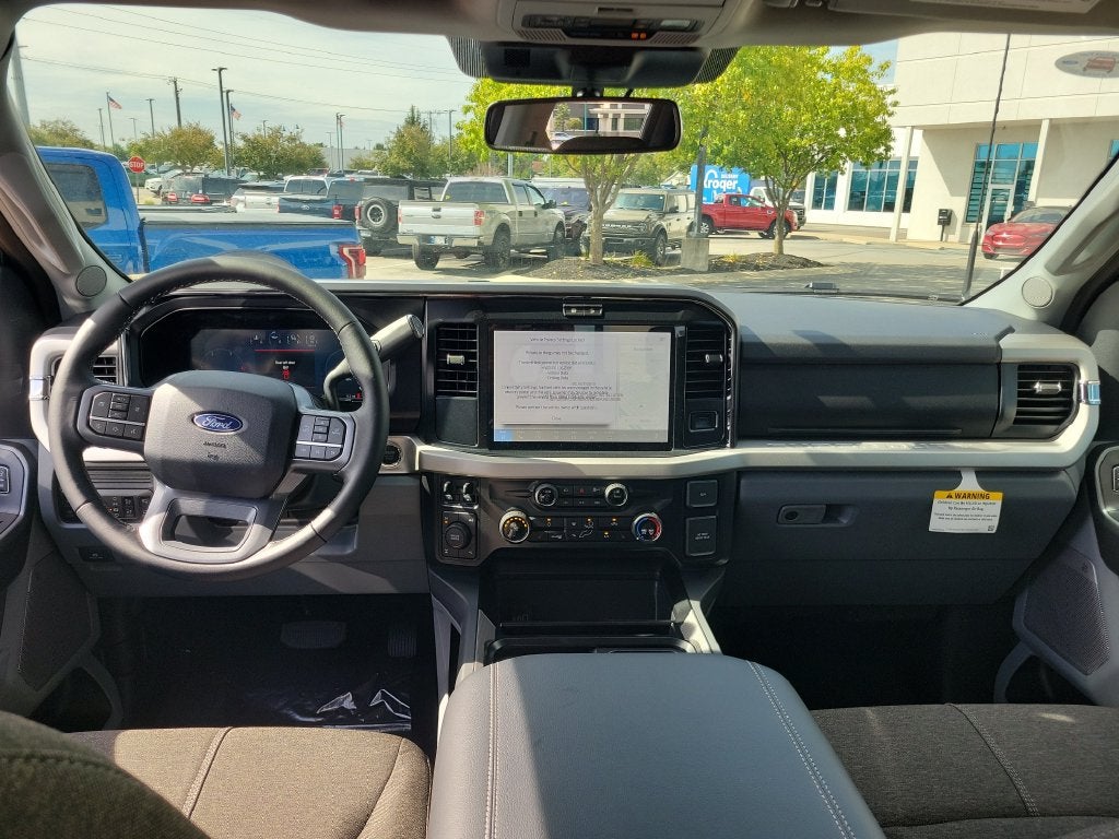2027 Ford F-250SD XLT