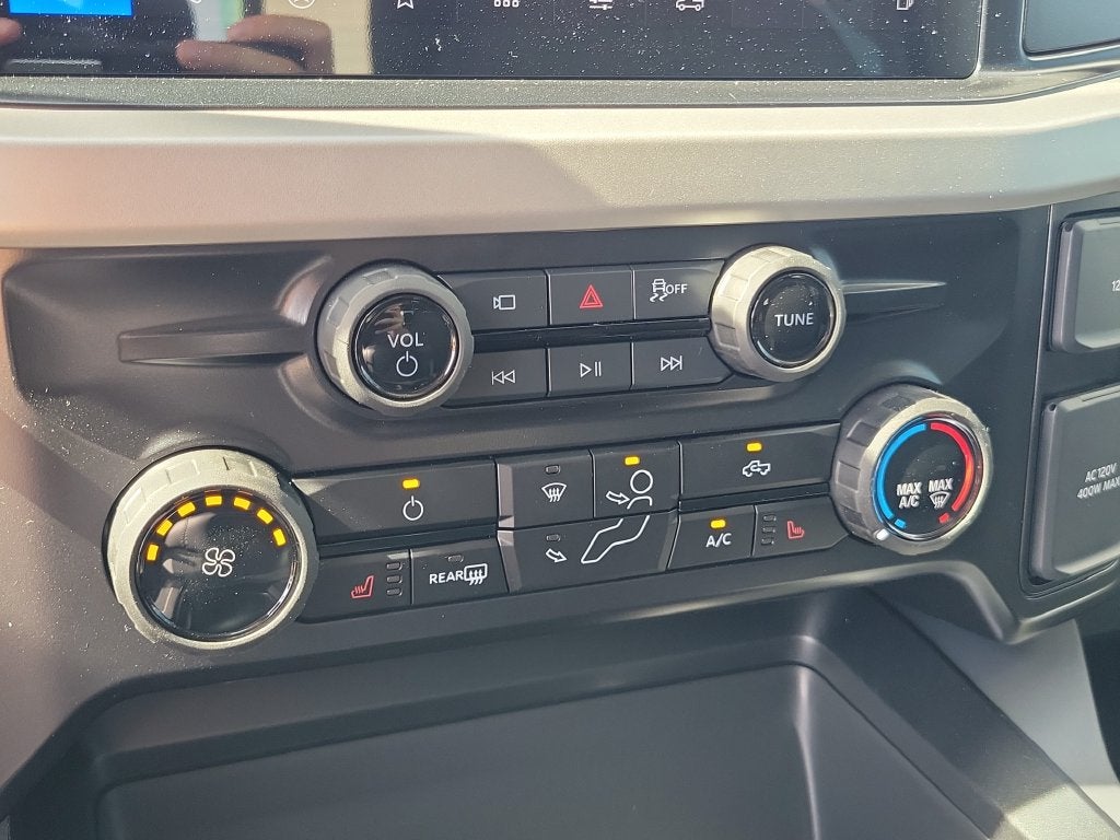 2027 Ford F-250SD XLT