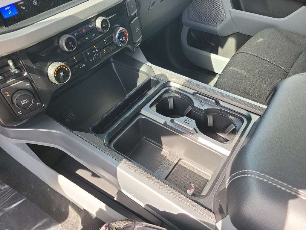 2027 Ford F-250SD XLT