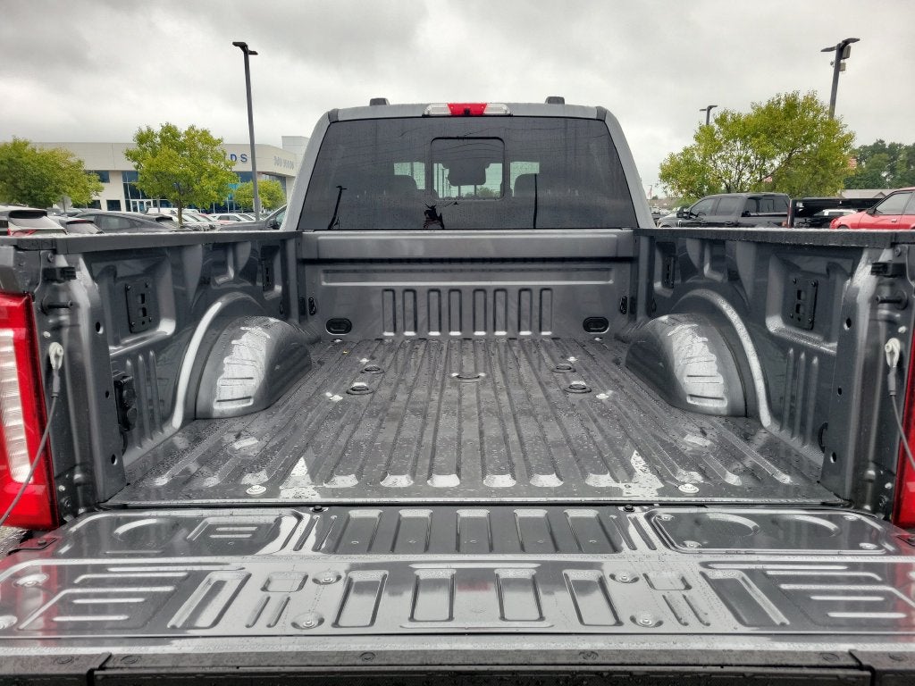 2027 Ford F-250SD Lariat