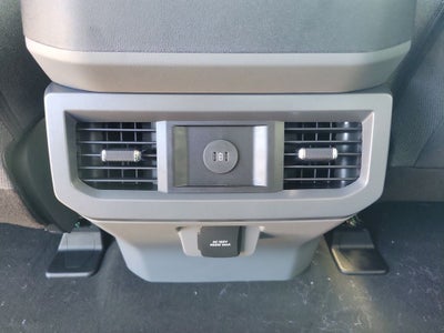 2027 Ford F-250SD XLT
