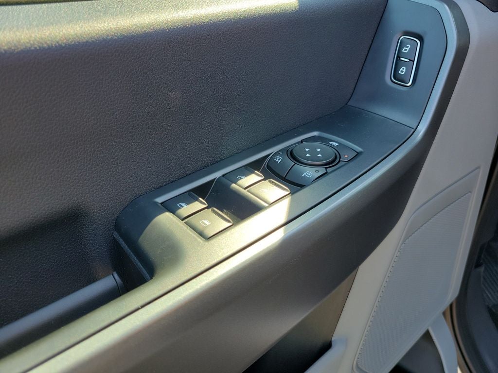 2027 Ford F-250SD XLT