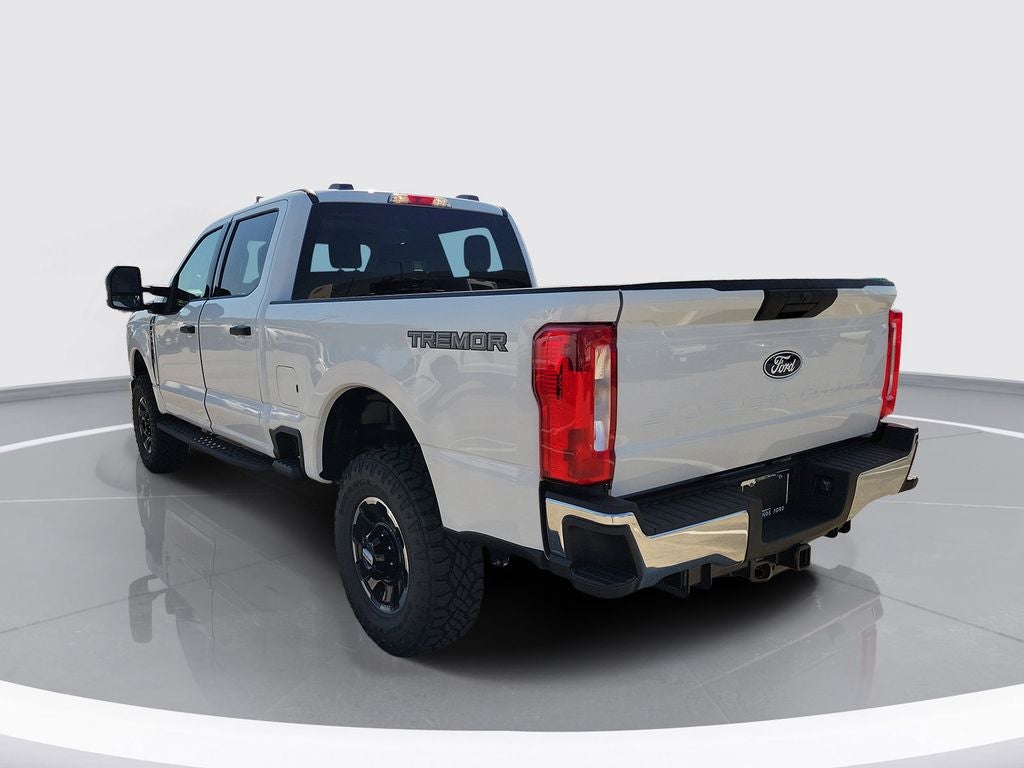 2027 Ford F-250SD XLT