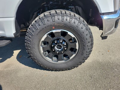 2027 Ford F-250SD XLT
