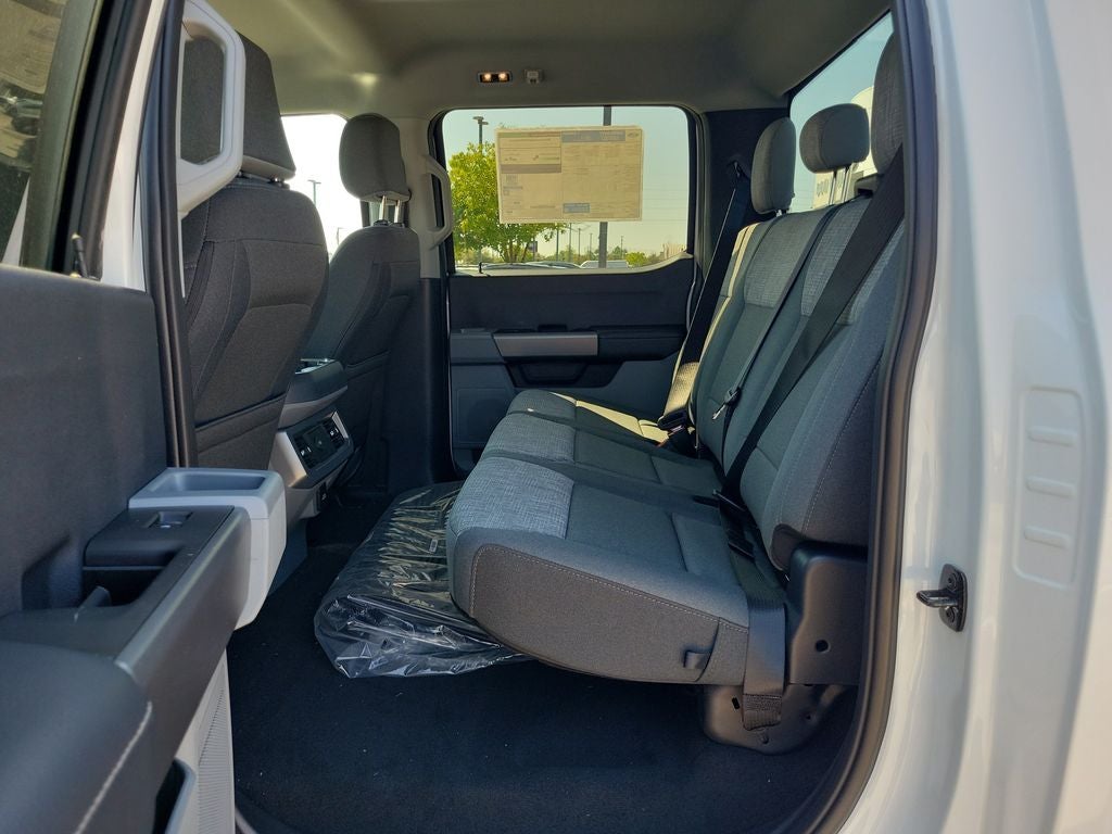 2027 Ford F-250SD XLT