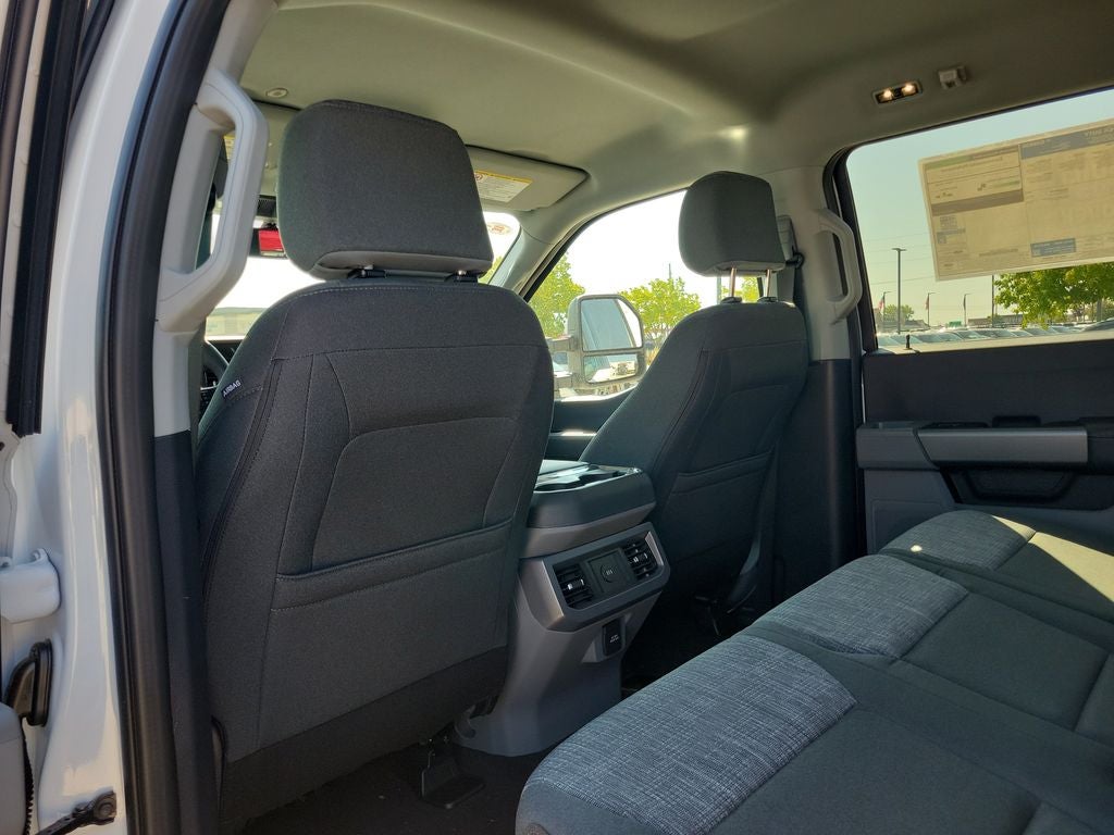2027 Ford F-250SD XLT