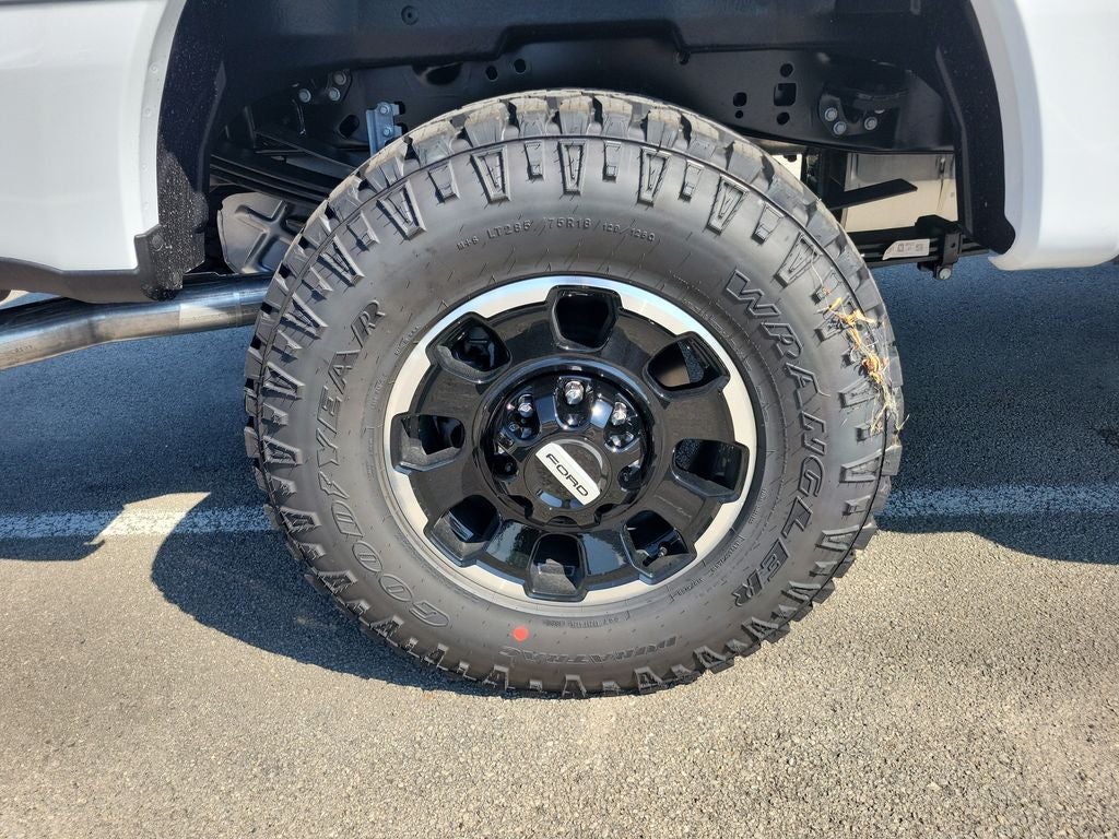 2027 Ford F-250SD XLT