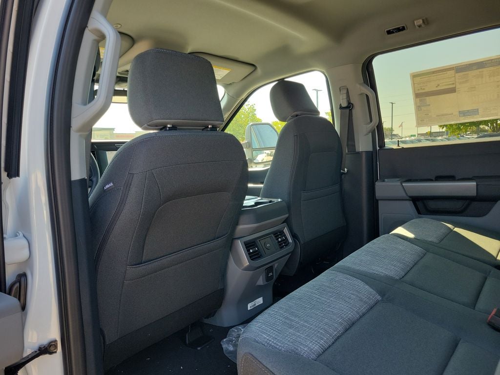 2027 Ford F-250SD XLT