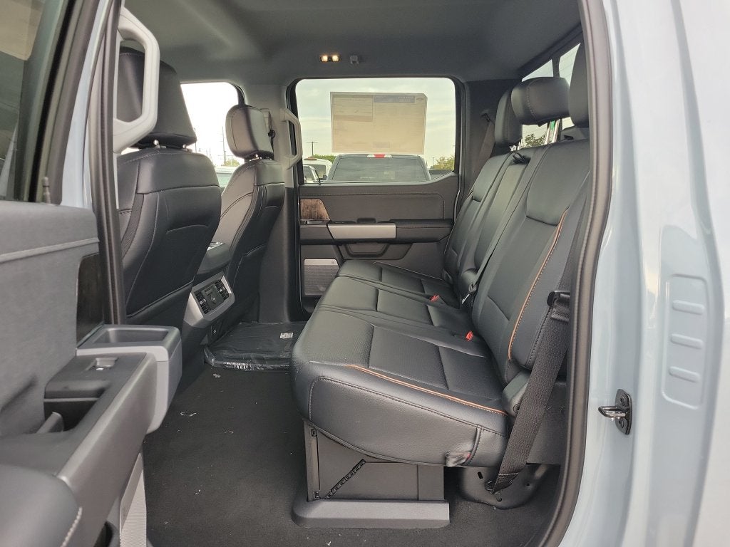 2027 Ford F-250SD Lariat