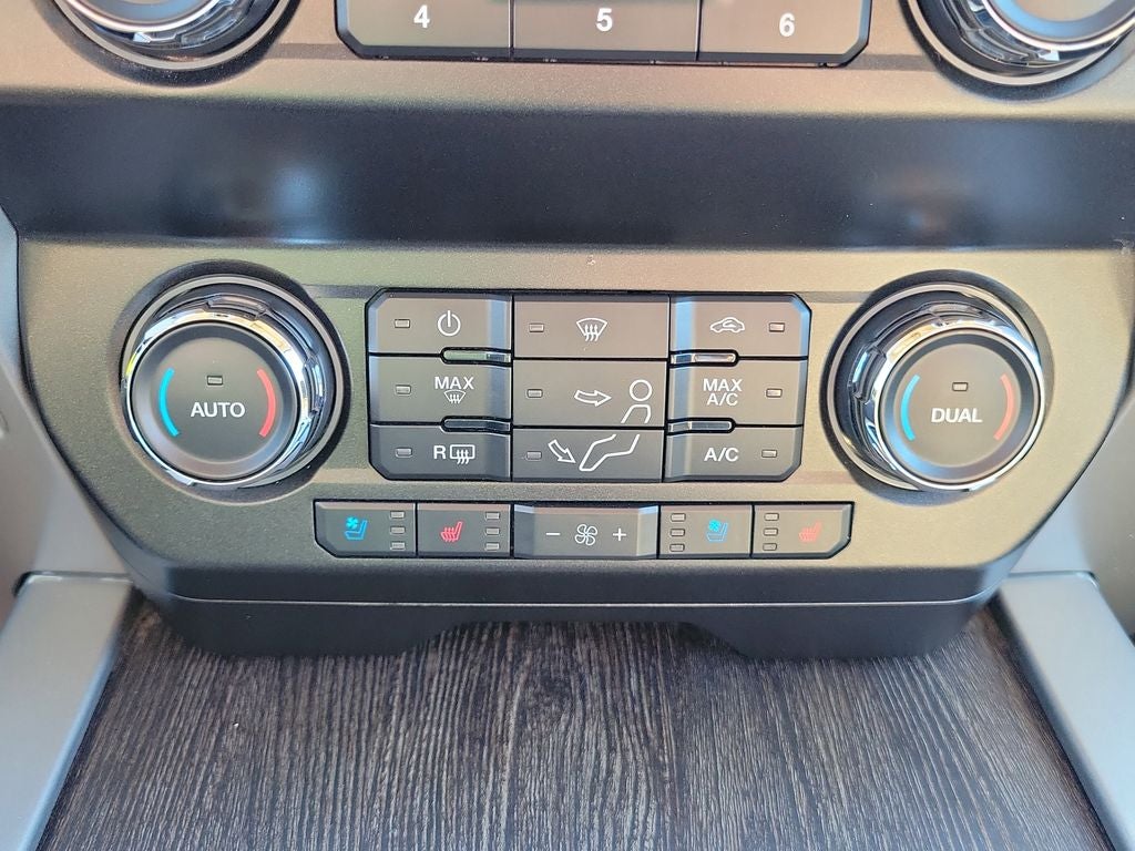 2021 Ford F-250SD Lariat