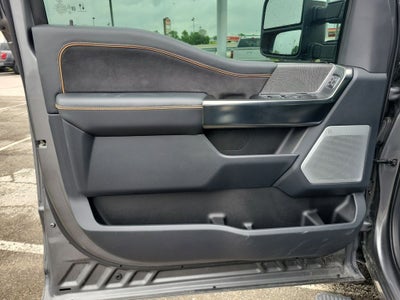 2023 Ford F-350SD Platinum