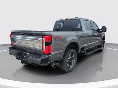 2023 Ford F-350SD Platinum