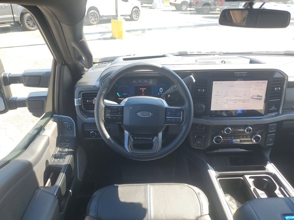 2025 Ford F-350SD Platinum